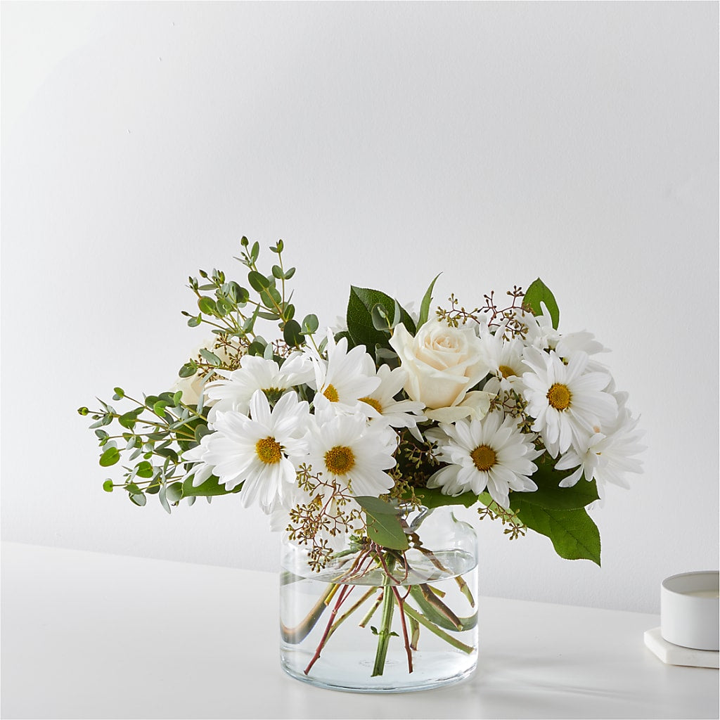 Fresh Linen Bouquet – AARON'S FLOWERS, La Vista NE