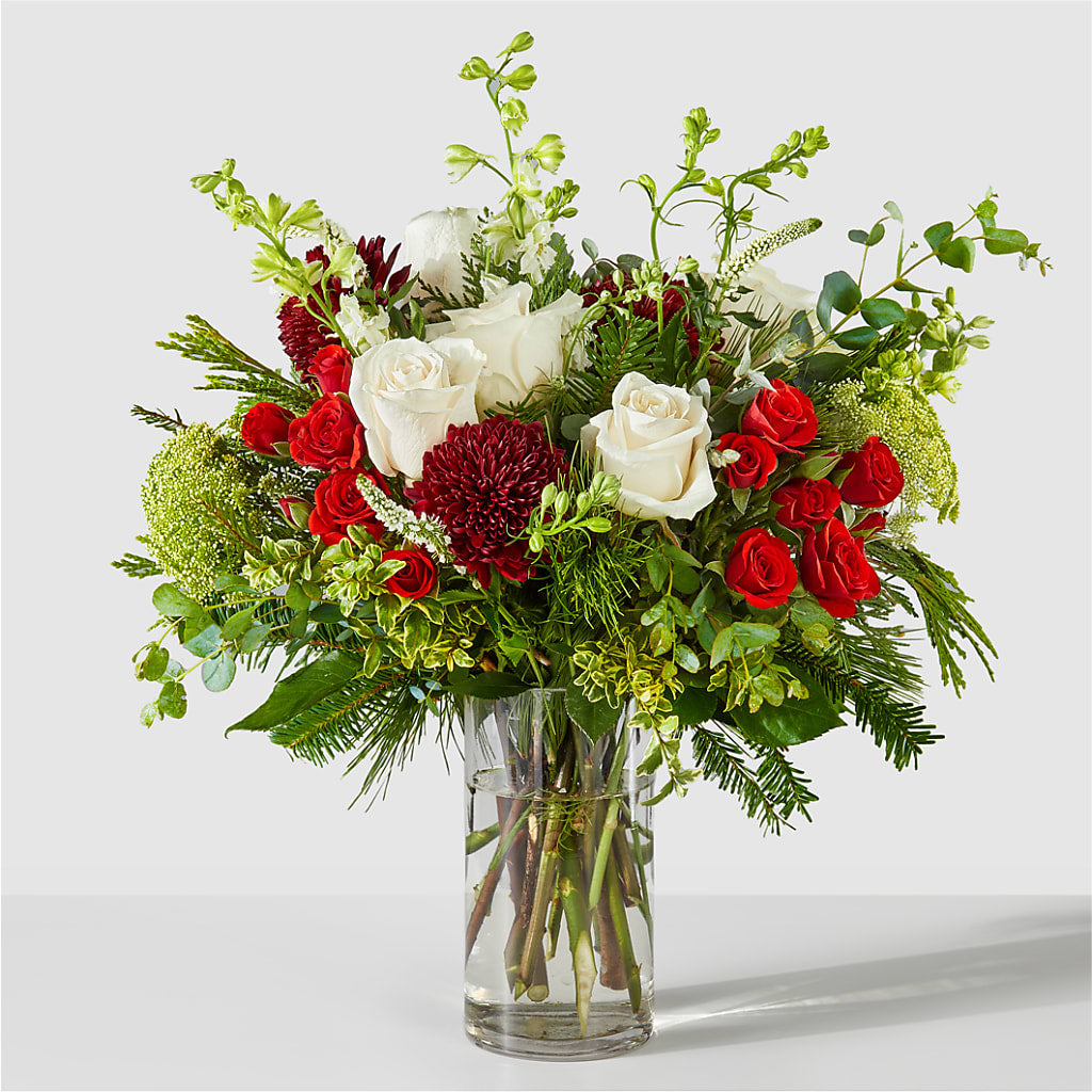 Favorite Traditions Bouquet – AARON'S FLOWERS, La Vista NE