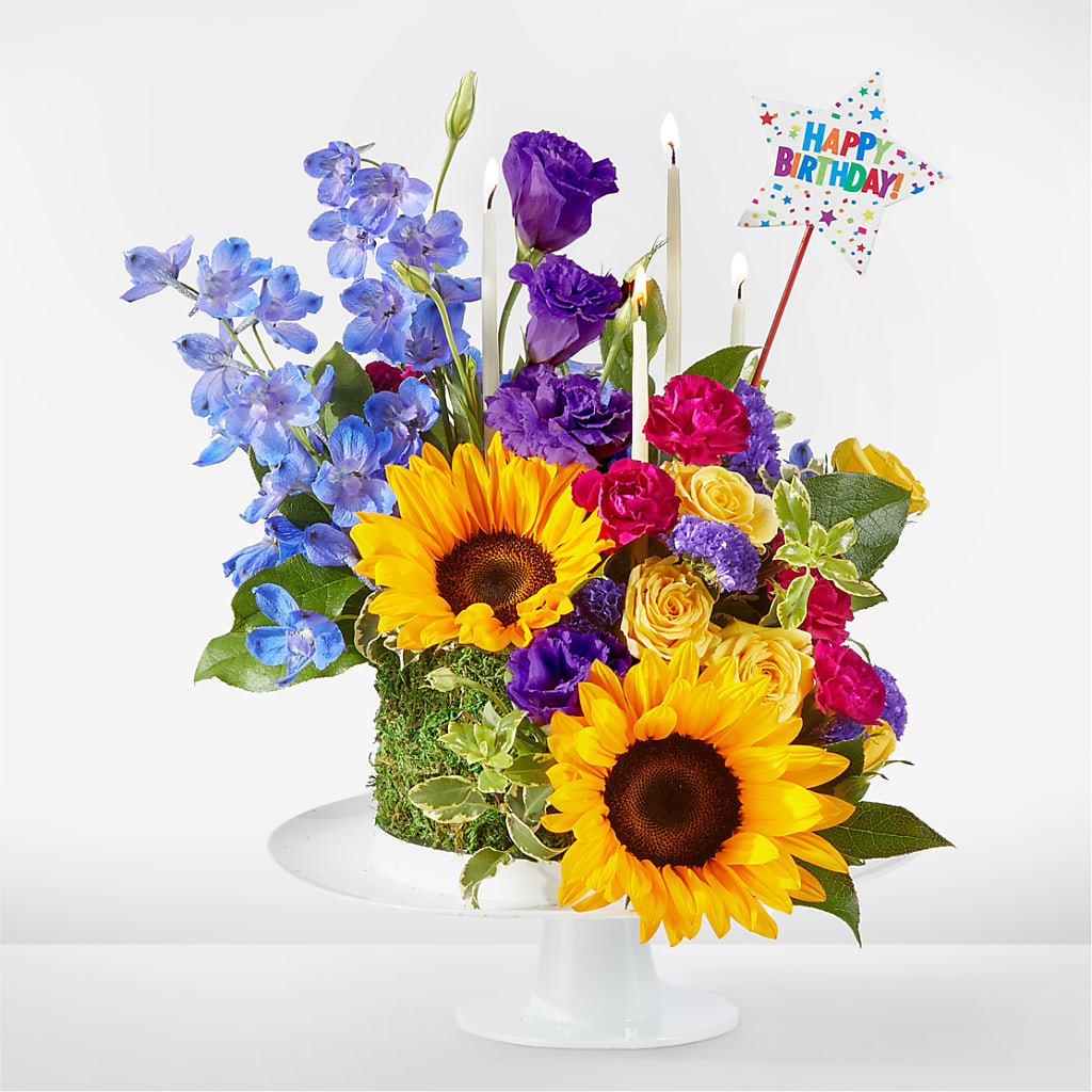 Star of the Day Floral Cake – AARON'S FLOWERS, La Vista NE