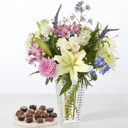Winter Celebration Bouquet – AARON'S FLOWERS, La Vista NE