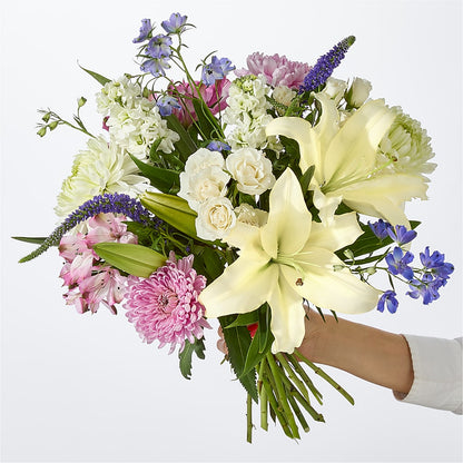 Winter Celebration Bouquet – AARON'S FLOWERS, La Vista NE
