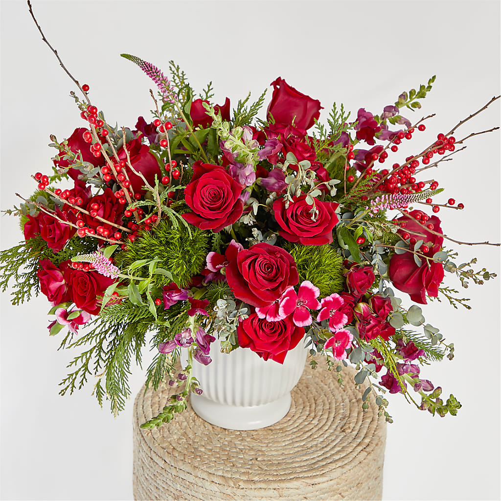 Big Red Bow Bouquet – AARON'S FLOWERS, La Vista NE