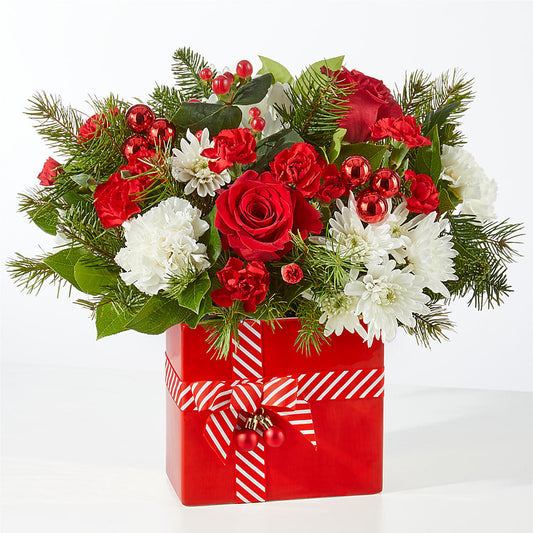 Presents Under the Tree Bouquet – AARON'S FLOWERS, La Vista NE