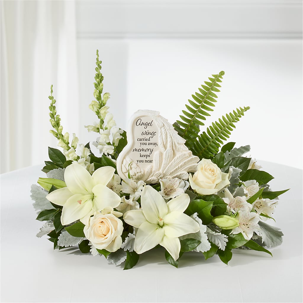 Holding You Close Arrangement – AARON'S FLOWERS, La Vista NE