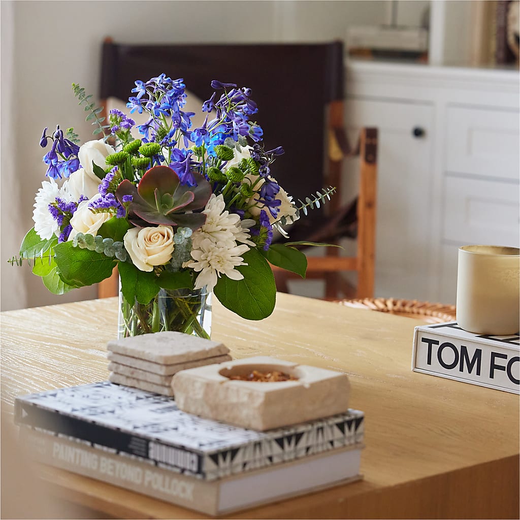Cerulean Waves Bouquet – AARON'S FLOWERS, La Vista NE