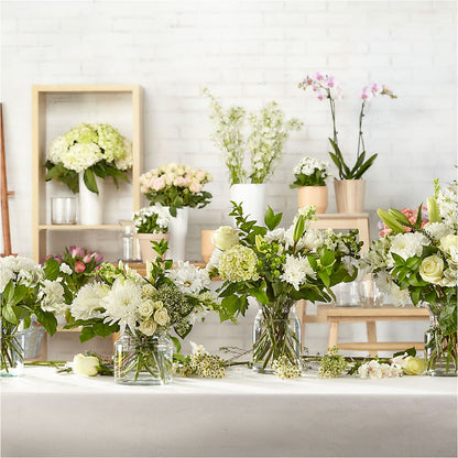 Classic Ivory – A Florist Original – AARON'S FLOWERS, La Vista NE