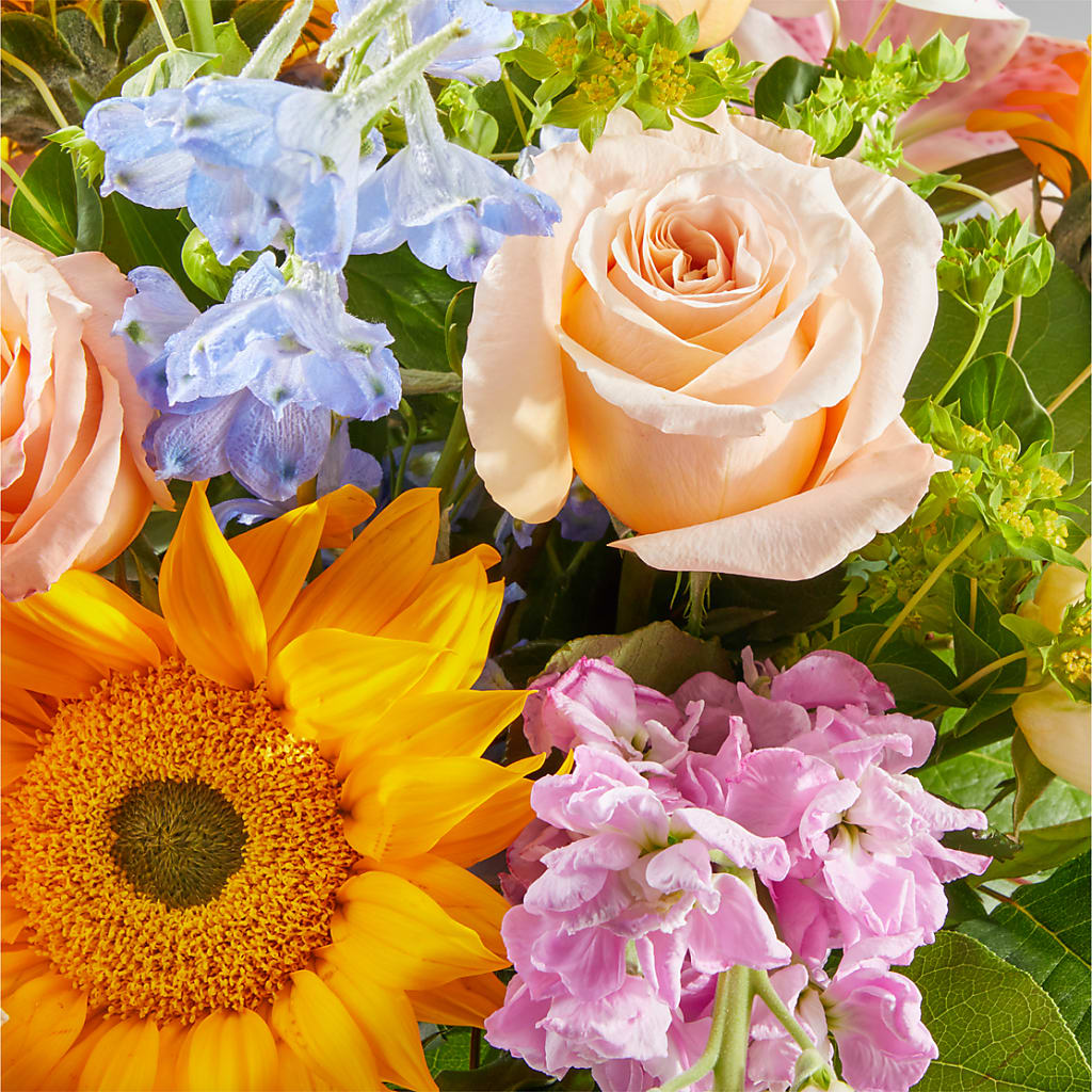 Dreamy Meadows Bouquet – AARON'S FLOWERS, La Vista NE