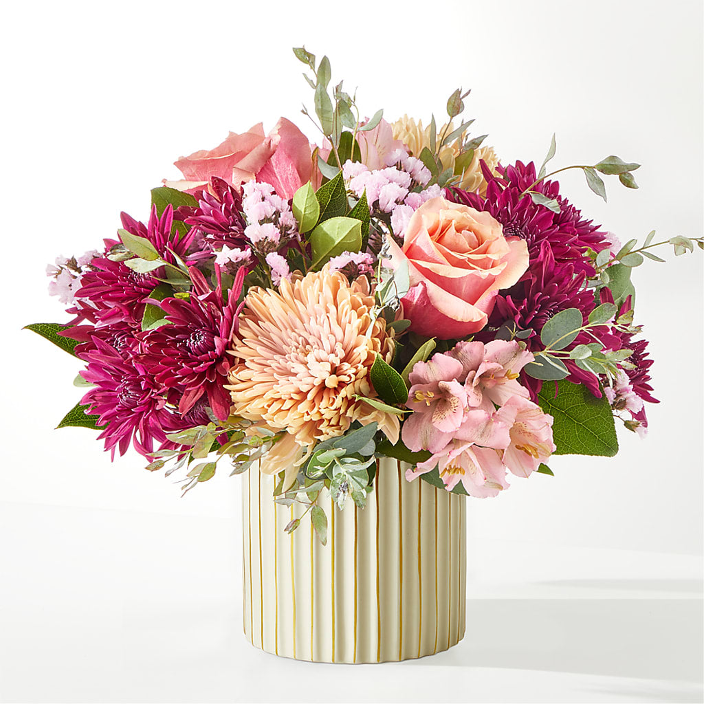 Berry Cobbler Bouquet with Ivory Vase – AARON'S FLOWERS, La Vista NE