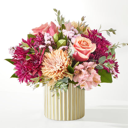 Berry Cobbler Bouquet with Ivory Vase – AARON'S FLOWERS, La Vista NE