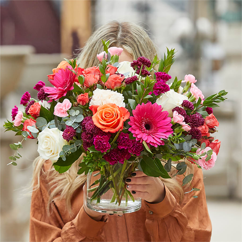 Smell the Roses Bouquet – AARON'S FLOWERS, La Vista NE