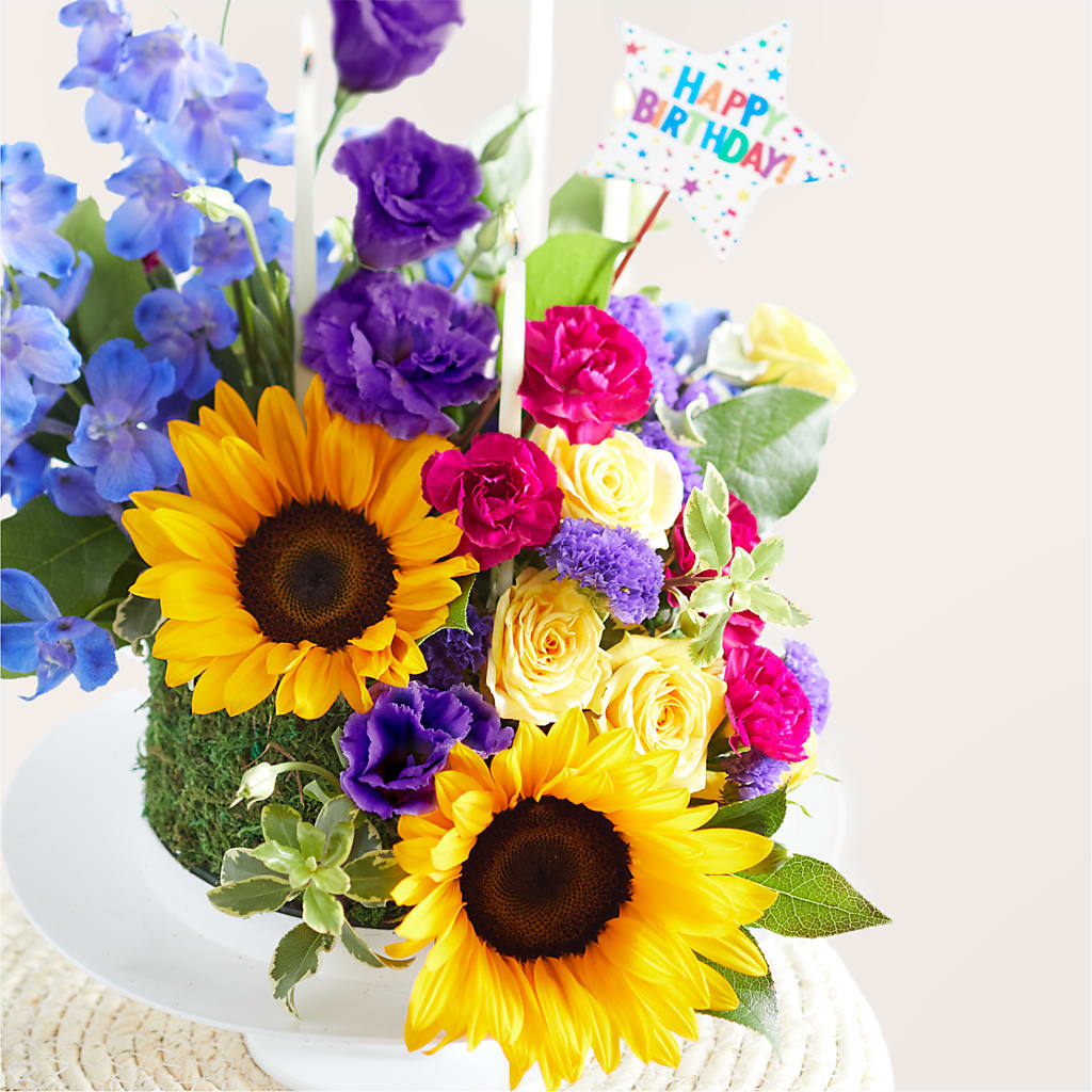 Star of the Day Floral Cake – AARON'S FLOWERS, La Vista NE