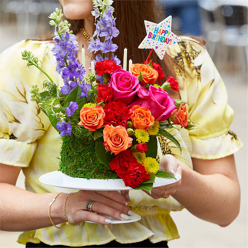 Best Year Yet Floral Cake – AARON'S FLOWERS, La Vista NE